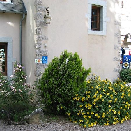 Auberge De L'Atre Quarré-les-Tombes Exterior foto